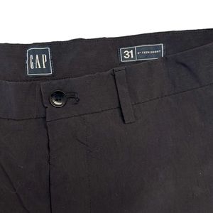 GAP tech shorts (6” inseam)